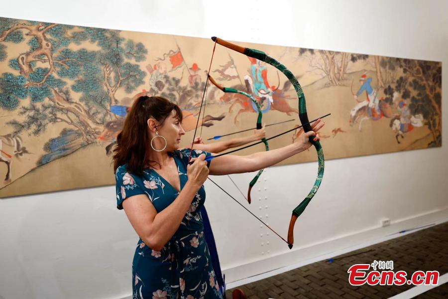 的場上配合